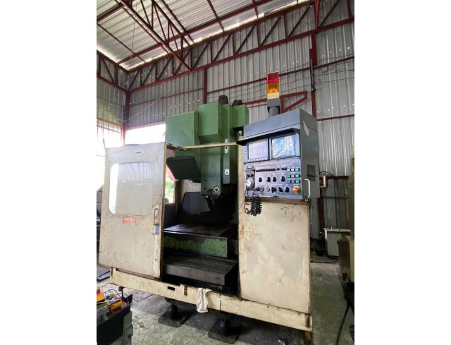 เครื่องCNC MACHINING CENTER 