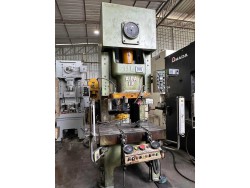 เครื่องปั้ม AIDA 110 ton