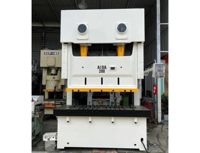 เครื่องปั๊มAIDA 200 Ton