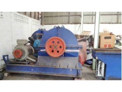 ขายเครื่องสับไม้และเครื่องลับมีด