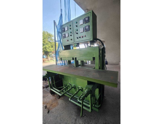 เครื่องอัดยาง 2 ชั้น 2 ช่อง ทำงานดี ลงทุนน้อย