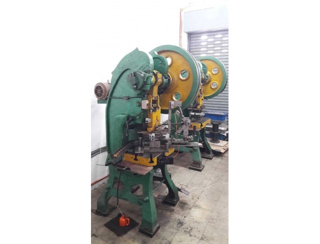 ขายเครื่องปั๊มข้อเสือ ขนาด 25 ตัน