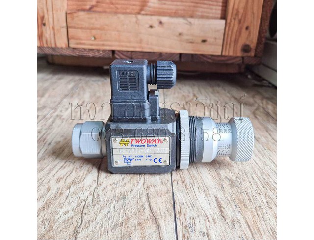 เพรสเชอร์สวิทช์ DNF-250K-06i