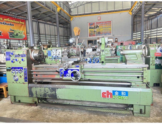 เครื่อง กลึง 9ฟุต จิ้นเหรอ CHINHUNG