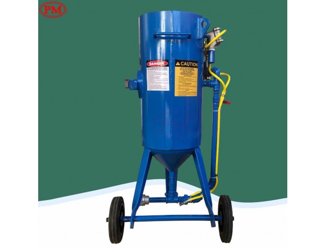  เครื่องพ่นทรายกลางแจ้ง / Pressure Blasting Machine