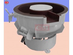  เครื่องขัดผิวโลหะแบบเขย่า (มีสะพานแยกชิ้นงาน) (Vibratory finishing machine with Separator)  
