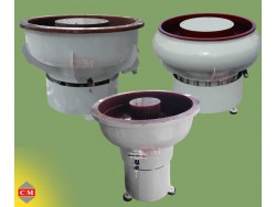   เครื่องขัดผิวโลหะแบบเขย่า (ไม่มีสะพานแยกชิ้นงาน) / Vibratory Finishing Machine