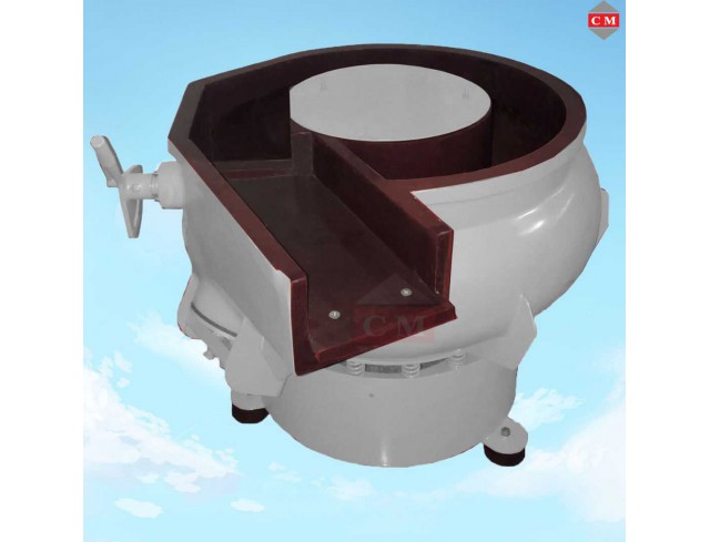 เครื่องขัดผิวโลหะแบบเขย่า (มีสะพานแยกชิ้นงาน)แบบโอ่ง (Vibratory finishing machine with Separator) 