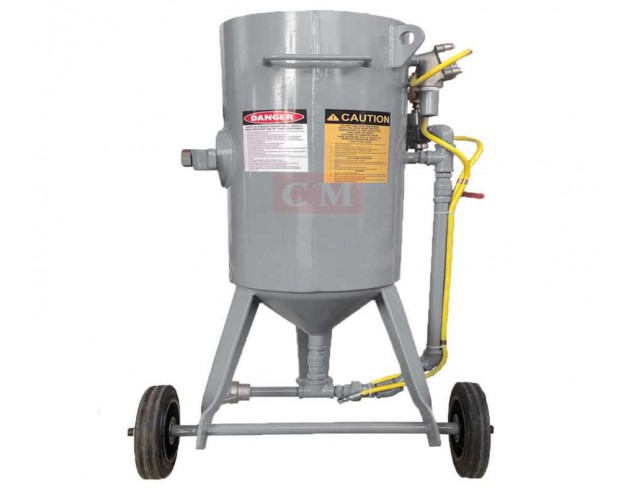  เครื่องพ่นทรายกลางแจ้ง / Pressure Blasting Machine