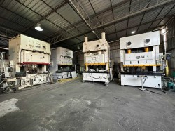 เครื่องปั๊ม Aida 200 TON DOUBLE CRANKS