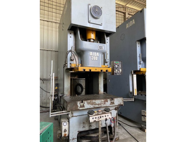 เครื่องปั้ม AIDA 200 TON SINGLE CRANK 