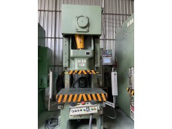 เครื่องปั้ม AIDA 110 TON